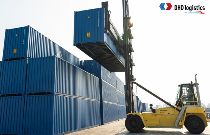 Phí cược container 20' 40'