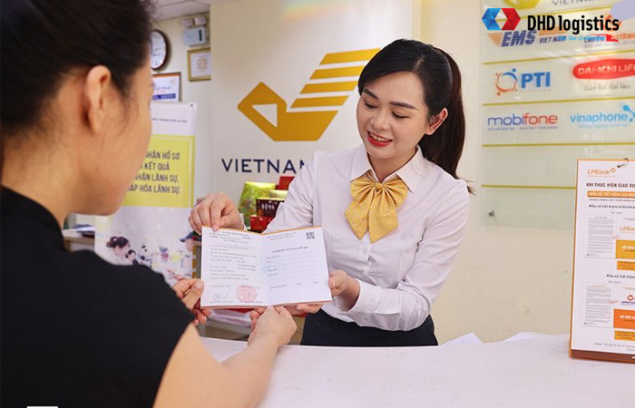 Chuyển tiền nhanh phí rẻ qua bưu điện Vietnam Post